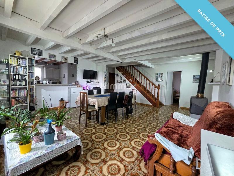 Maison - 100 m² - 5 pièces