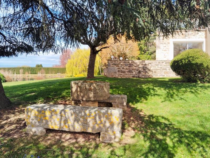 Propriété - 220 m² - 7 pièces