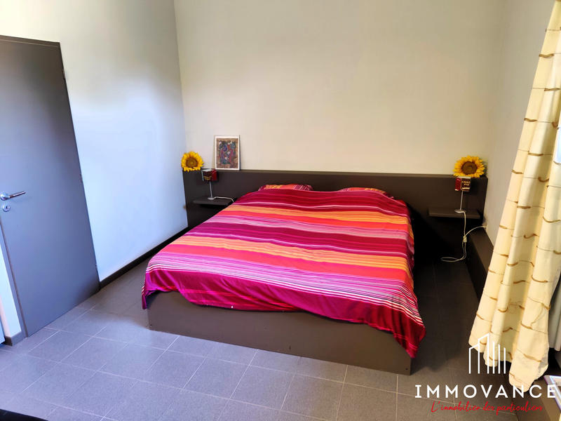 Maison - 340 m² - 8 pièces