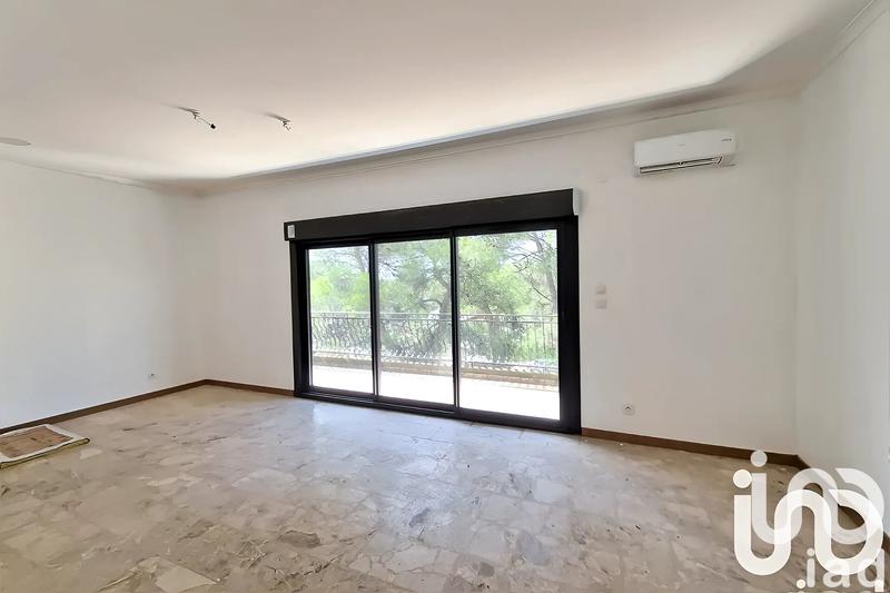 Appartement - 82 m² - 3 pièces