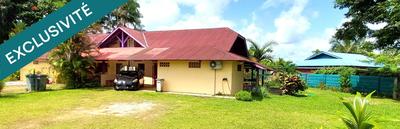 Villa - 240 m² - 8 pièces