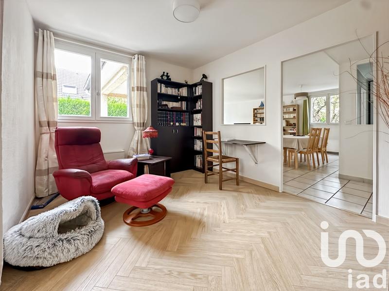 Maison - 289 m² - 9 pièces