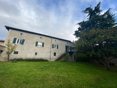 Maison - 150 m² - 6 pièces