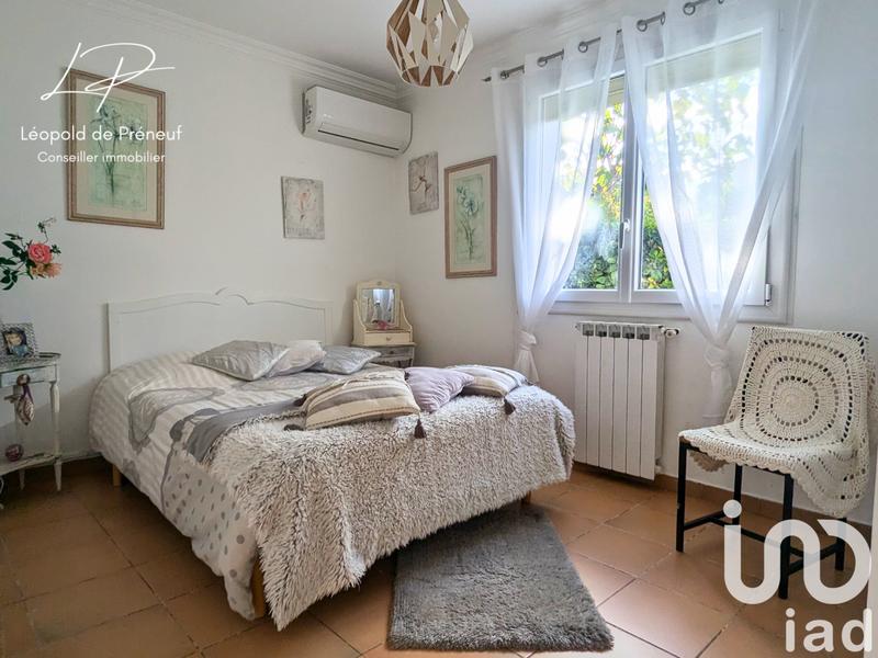 Maison - 252 m² - 9 pièces