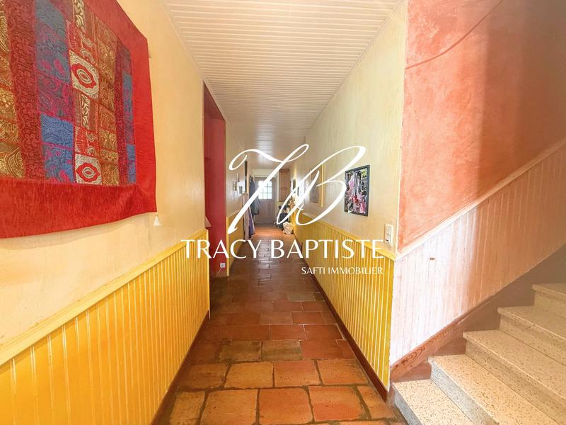 Maison - 316 m² - 10 pièces