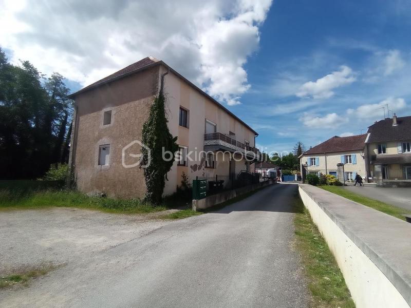 Immeuble - 72 m² - 1 pièce