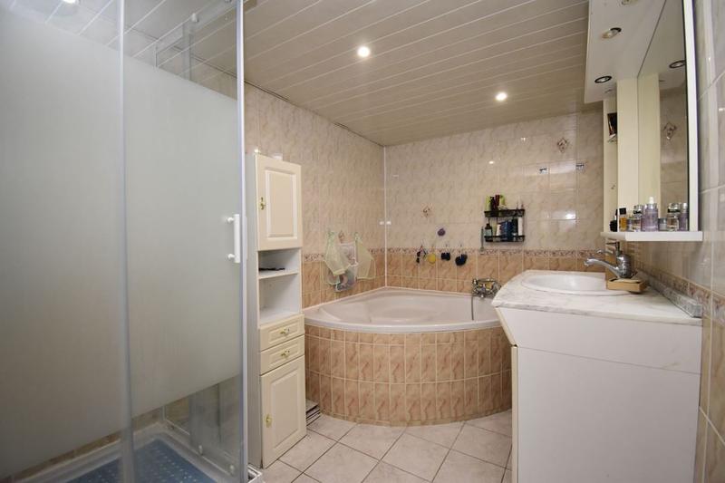 Maison de village - 98 m² - 4 pièces