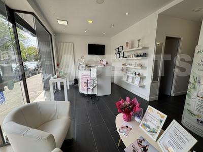 Fonds de commerce - 100 m²