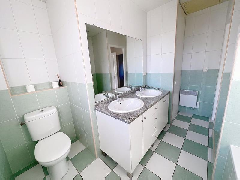 Maison - 83 m² - 4 pièces