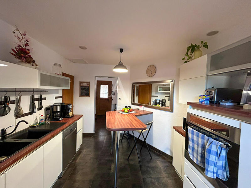 Maison - 130 m² - 6 pièces