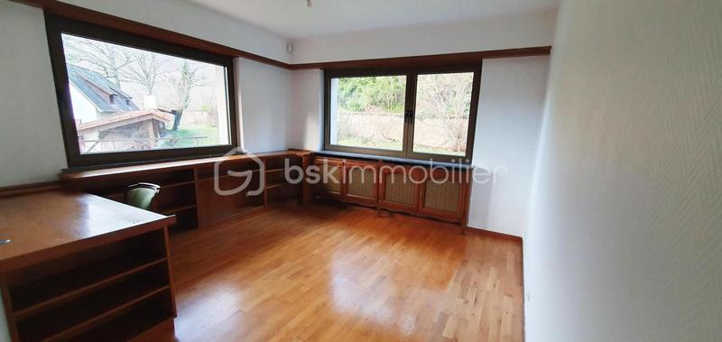 Propriété - 312 m² - 7 pièces