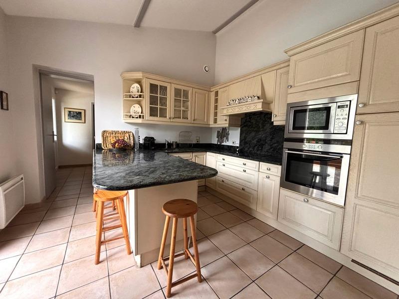 Maison - 152 m² - 6 pièces