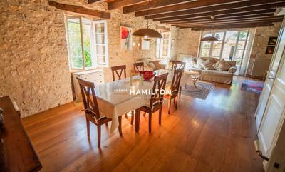 Maison de maîtres - 506 m² - 19 pièces