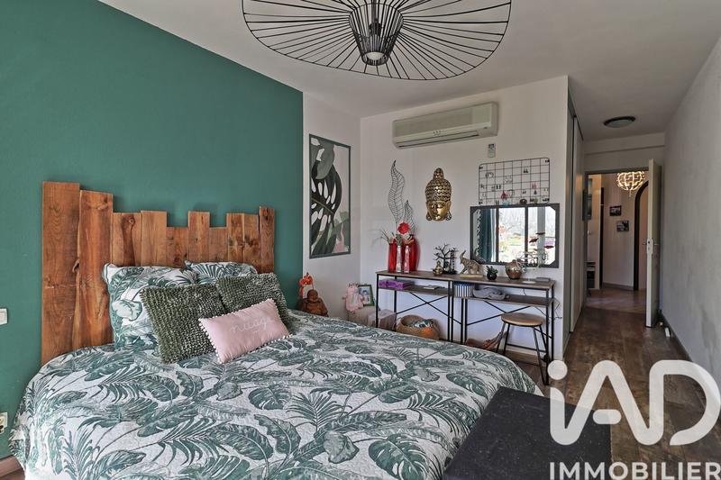 Appartement - 97 m² - 4 pièces