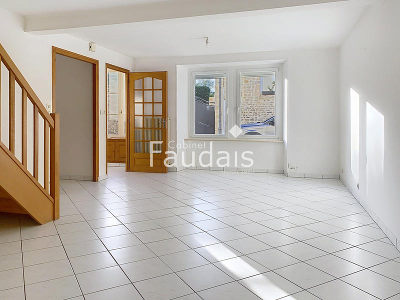 Maison de village - 75 m² - 5 pièces