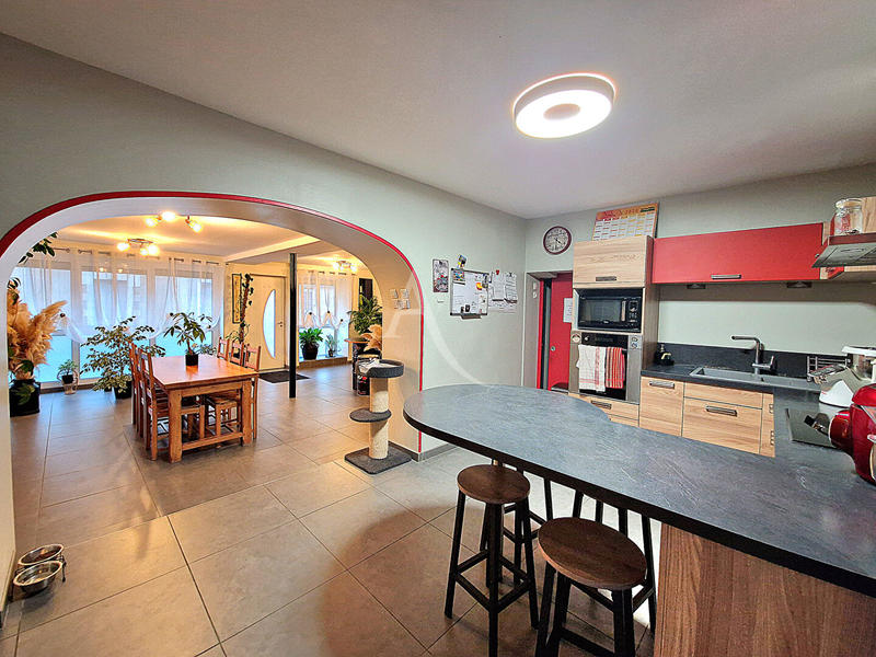 Maison - 173 m² - 7 pièces