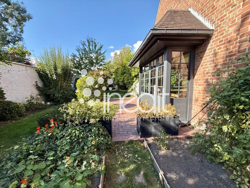 Maison - 170 m² - 7 pièces