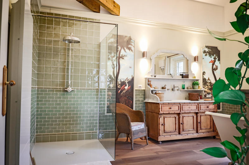 Propriété - 270 m² - 5 pièces