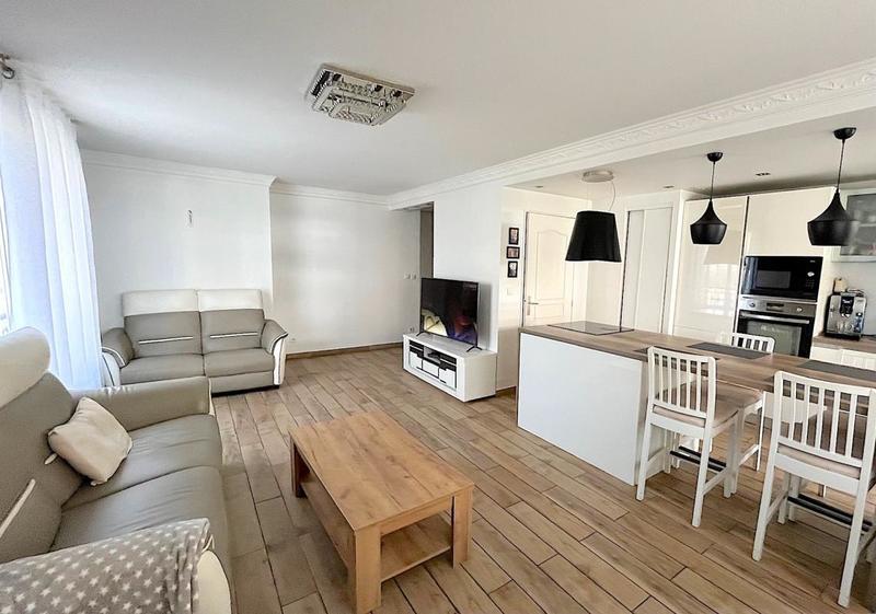 Appartement - 70 m² - 3 pièces