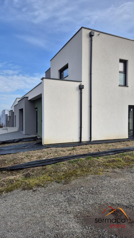 Maison - 113 m² - 5 pièces