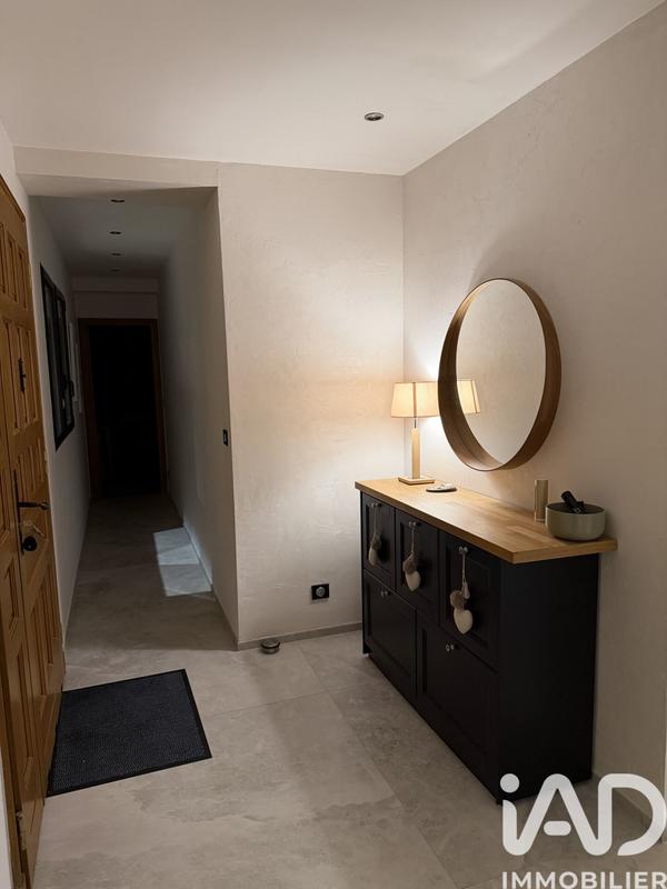 Maison - 280 m² - 7 pièces