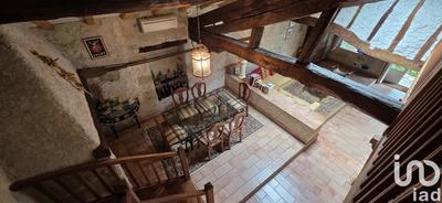 Maison - 193 m² - 4 pièces