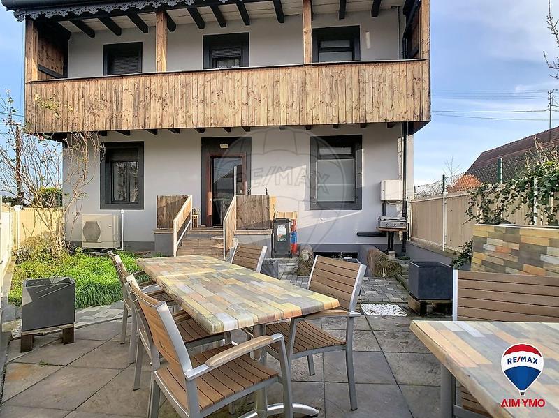 Maison - 158 m² - 7 pièces