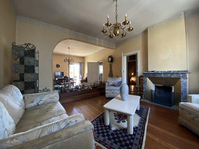 Appartement - 161 m² - 5 pièces