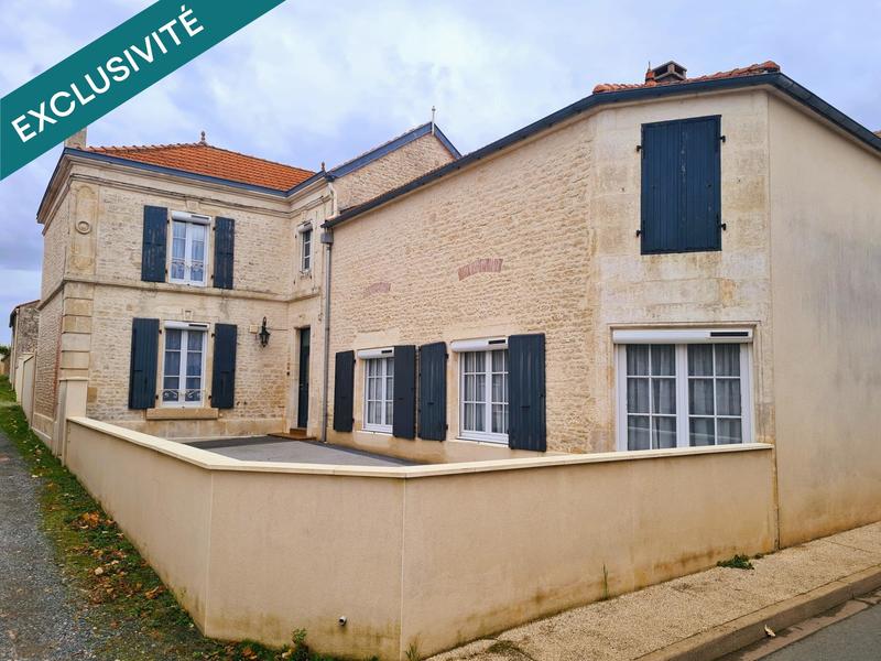 Maison - 211 m² - 8 pièces