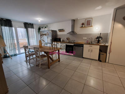 Maison - 87 m² - 4 pièces
