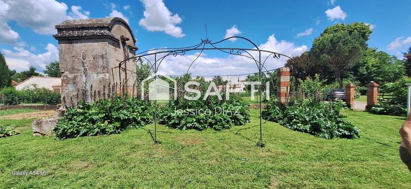 Maison de maîtres - 310 m² - 12 pièces