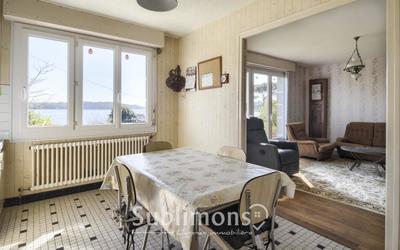 Maison traditionnelle - 122 m² - 5 pièces