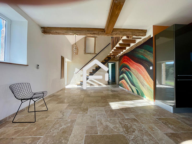 Demeure - 257 m² - 8 pièces