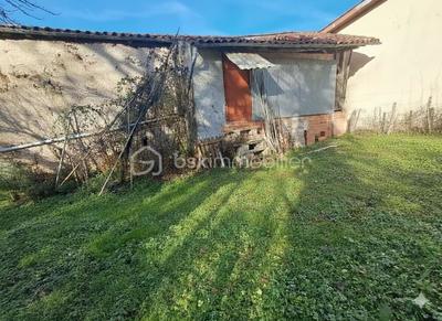 Grange - 150 m² - 3 pièces