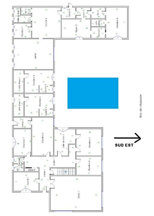 Villa - 263 m² - 11 pièces