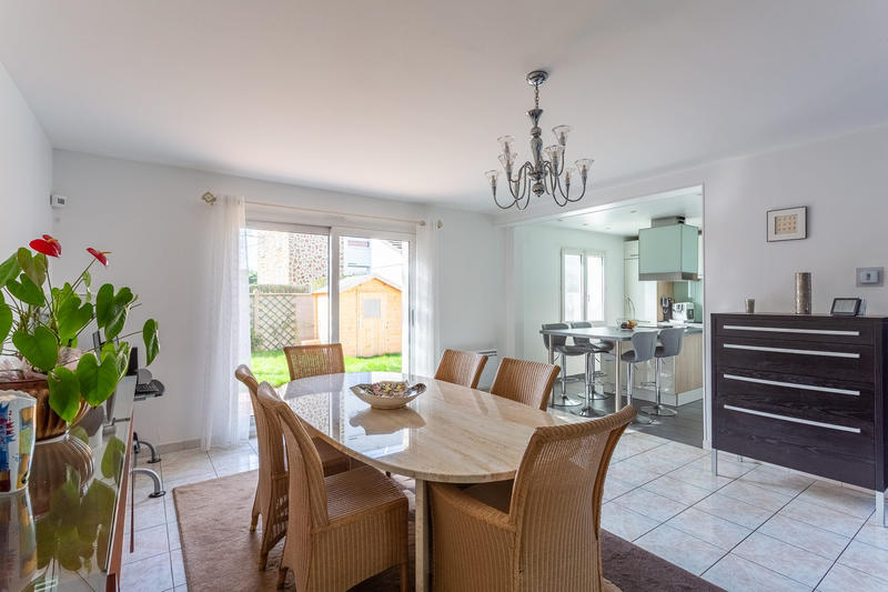 Maison - 117 m² - 6 pièces