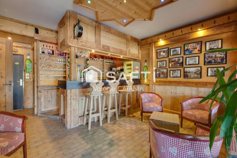 Local commercial - 990 m²