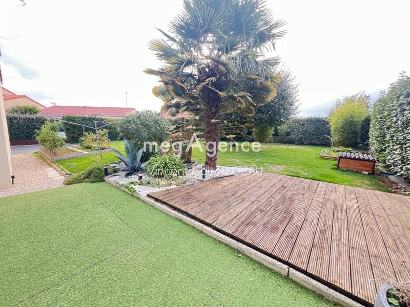 Maison - 96 m² - 4 pièces