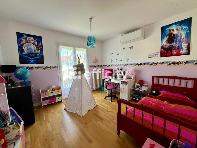 Maison - 135 m² - 6 pièces