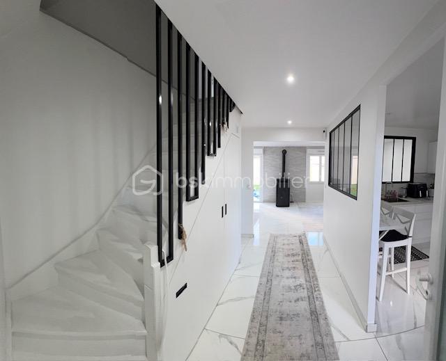 Pavillon - 121 m² - 6 pièces