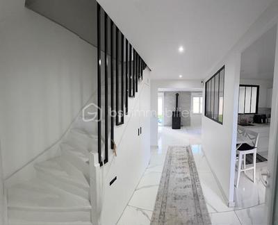 Pavillon - 121 m² - 6 pièces