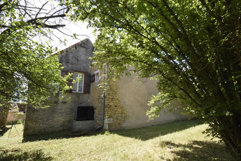 Maison - 140 m² - 7 pièces