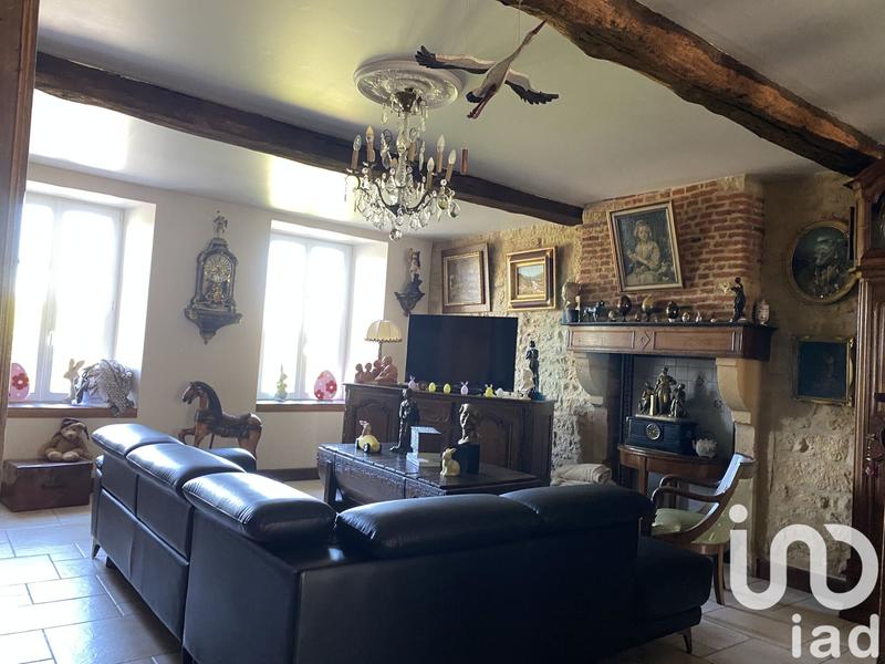 Maison de village - 360 m² - 9 pièces