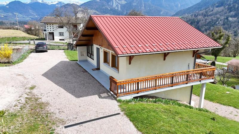 Maison - 125 m² - 5 pièces