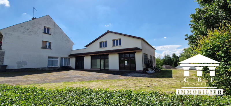 Maison traditionnelle - 99 m² - 5 pièces