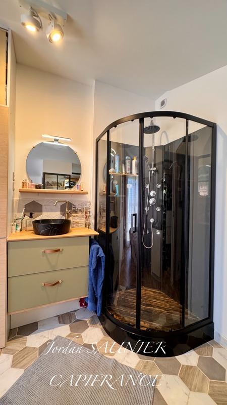 Maison - 130 m² - 7 pièces