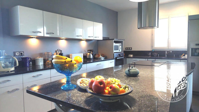 Maison - 173 m² - 7 pièces