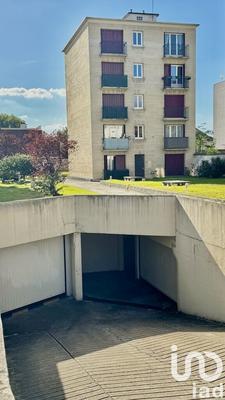 Parking - 130 m²