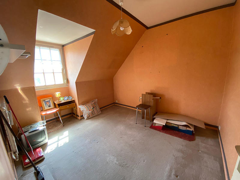 Maison - 107 m² - 6 pièces