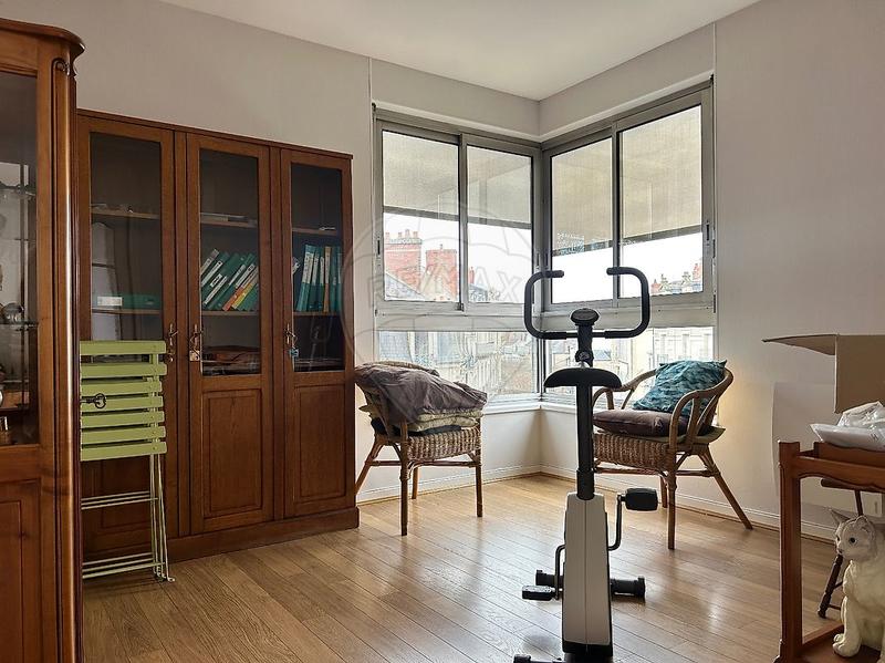 Appartement - 89 m² - 4 pièces